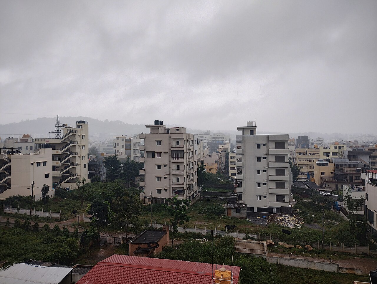 ಬೆಂಗಳೂರಿನ ಆರ್ಆರ್ ನಗರದಲ್ಲಿ ಮಳೆ: 2024ರ ಸಂಗ್ರಹ ಚಿತ್ರ